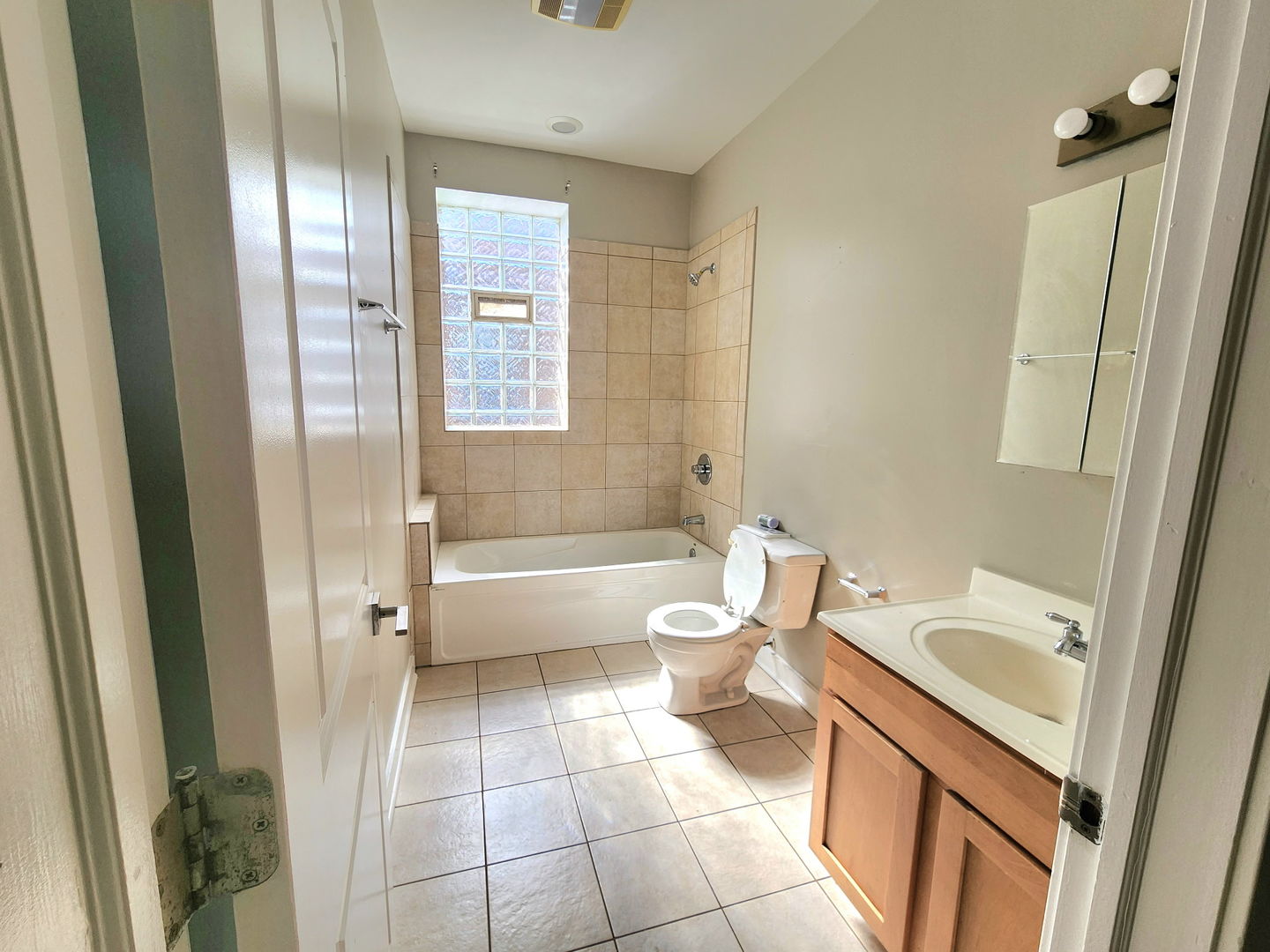 2320 E 70th Place 3