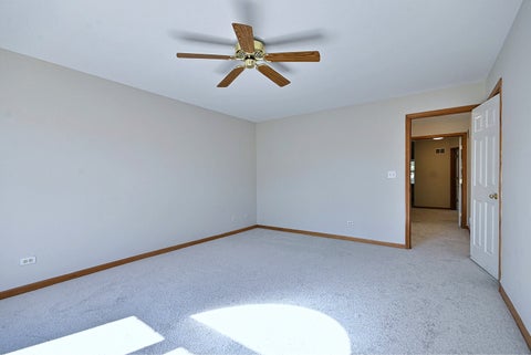 Tiny photo for 148 Schiller Square, Itasca, IL 60143 (MLS # 12692355)