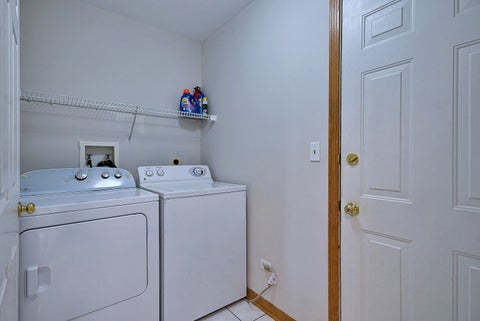 Tiny photo for 148 Schiller Square, Itasca, IL 60143 (MLS # 12692355)
