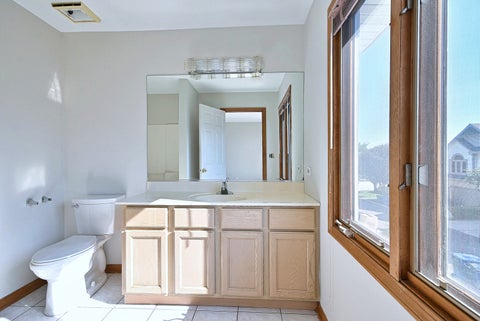 Tiny photo for 148 Schiller Square, Itasca, IL 60143 (MLS # 12692355)
