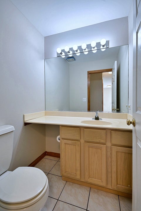 Tiny photo for 148 Schiller Square, Itasca, IL 60143 (MLS # 12692355)
