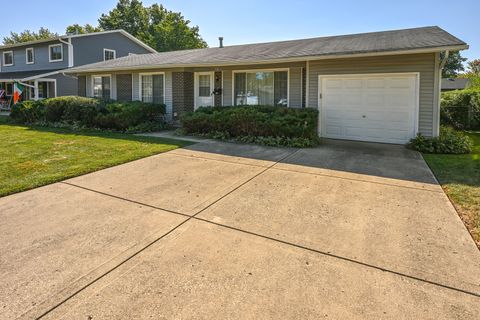 Tiny photo for Elk Grove Village, IL 60007 (MLS # 12490211)