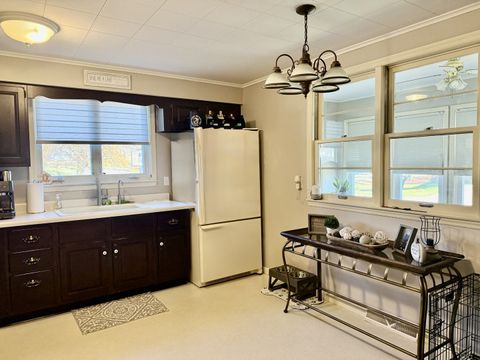 Tiny photo for 107 N Oneca Street, Tonica, IL 61370 (MLS # 12536512)