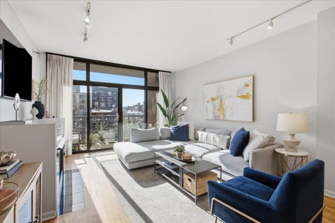 Tiny photo for 3232 N Halsted Street #D406, Chicago, IL 60657 (MLS # 12785432)