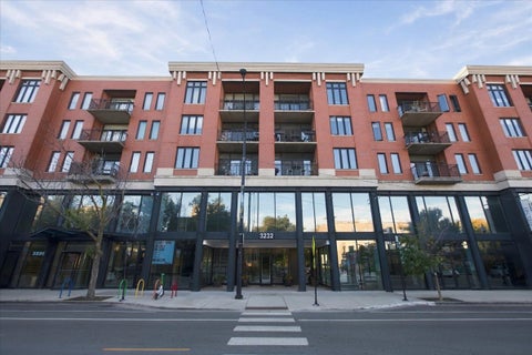 Photo of 3232 N Halsted Street #D406, Chicago, IL 60657 (MLS # 12785432)