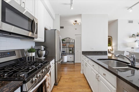 Tiny photo for 3232 N Halsted Street #D406, Chicago, IL 60657 (MLS # 12785432)