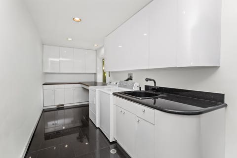 Tiny photo for 22 Regent Wood Road, Northfield, IL 60093 (MLS # 12639571)