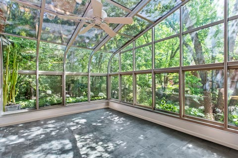 Tiny photo for 22 Regent Wood Road, Northfield, IL 60093 (MLS # 12639571)