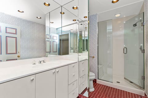 Tiny photo for 22 Regent Wood Road, Northfield, IL 60093 (MLS # 12639571)