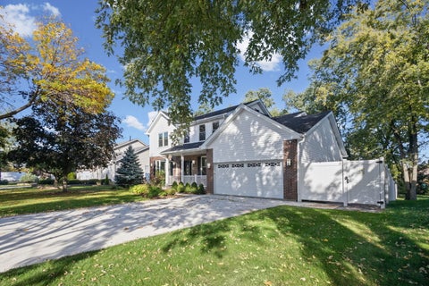 Tiny photo for 7517 Main Street, Darien, IL 60561 (MLS # 12787471)