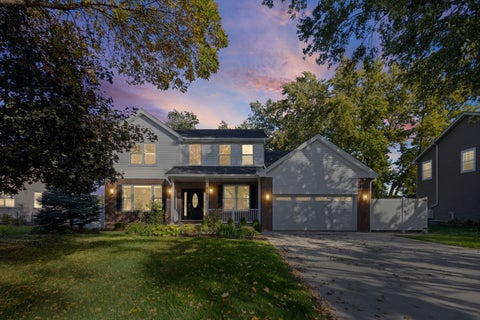 Tiny photo for 7517 Main Street, Darien, IL 60561 (MLS # 12787471)