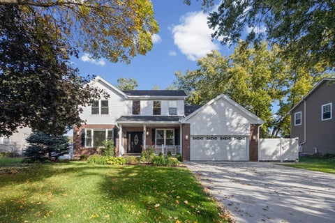 Photo of 7517 Main Street, Darien, IL 60561 (MLS # 12787471)