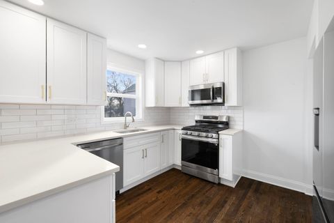 Tiny photo for 9048 Oneill Drive, Burr Ridge, IL 60527 (MLS # 12629433)