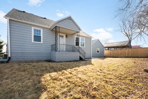 Tiny photo for 9048 Oneill Drive, Burr Ridge, IL 60527 (MLS # 12629433)