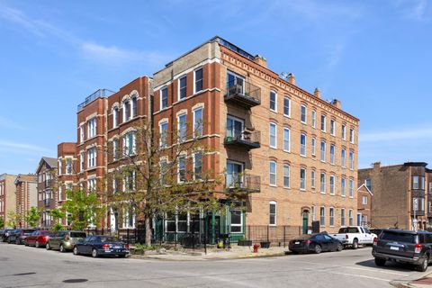 Photo of 1322 W Huron Street #4N, Chicago, IL 60642 (MLS # 12490753)