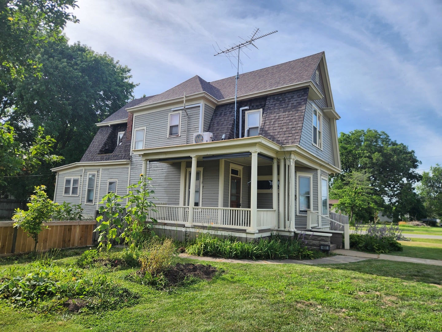 401 Mason Street