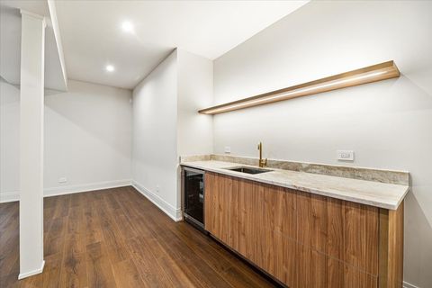 Tiny photo for 377 S Prairie Avenue, Elmhurst, IL 60126 (MLS # 12478996)