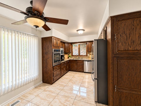 Tiny photo for 24732 S Mulberry Lane, Crete, IL 60417 (MLS # 12794806)