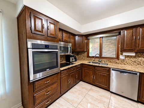 Tiny photo for 24732 S Mulberry Lane, Crete, IL 60417 (MLS # 12794806)