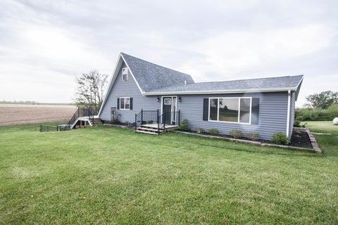 Tiny photo for 1042 290th Street, Viola, IL 61486 (MLS # 12652911)