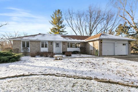 Tiny photo for 4917 Wayside Drive, McHenry, IL 60051 (MLS # 12557476)