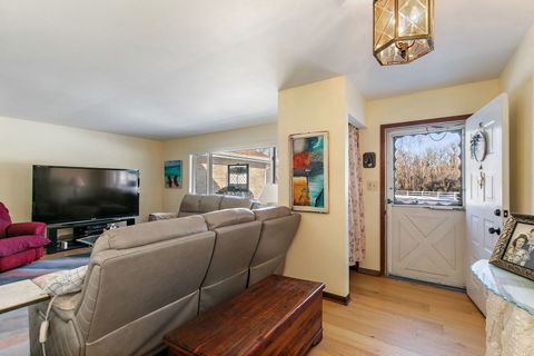 Tiny photo for 4917 Wayside Drive, McHenry, IL 60051 (MLS # 12557476)