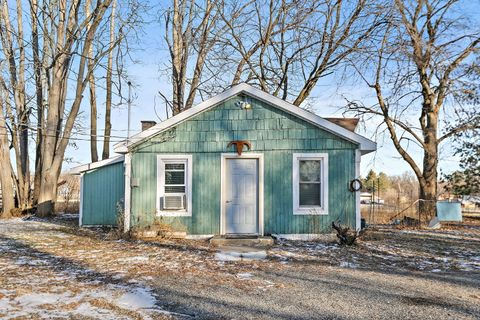 Tiny photo for 4917 Wayside Drive, McHenry, IL 60051 (MLS # 12557476)