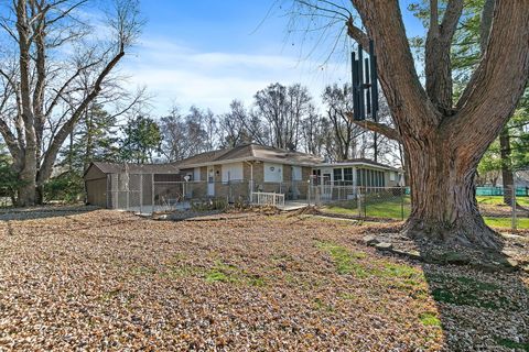 Tiny photo for 4917 Wayside Drive, McHenry, IL 60051 (MLS # 12557476)