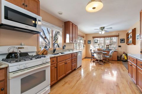 Tiny photo for 4917 Wayside Drive, McHenry, IL 60051 (MLS # 12557476)