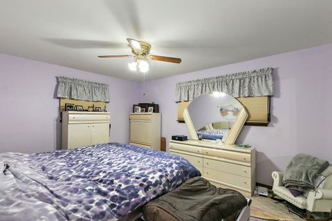 Tiny photo for 4917 Wayside Drive, McHenry, IL 60051 (MLS # 12557476)