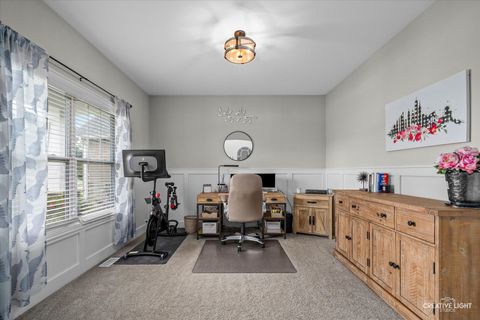 Tiny photo for 957 N Carly Circle, Yorkville, IL 60560 (MLS # 12464244)