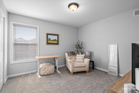Tiny photo for 957 N Carly Circle, Yorkville, IL 60560 (MLS # 12464244)