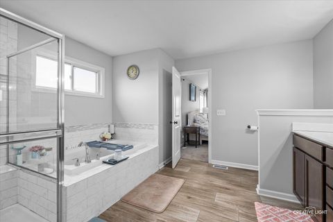 Tiny photo for 957 N Carly Circle, Yorkville, IL 60560 (MLS # 12464244)