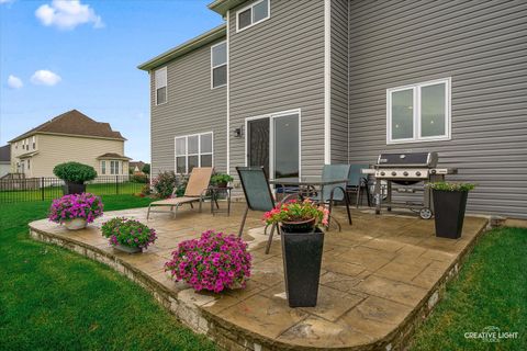 Tiny photo for 957 N Carly Circle, Yorkville, IL 60560 (MLS # 12464244)