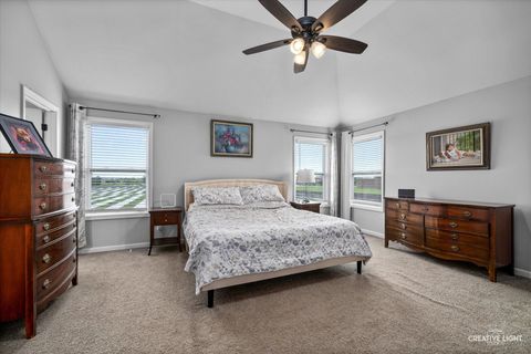 Tiny photo for 957 N Carly Circle, Yorkville, IL 60560 (MLS # 12464244)