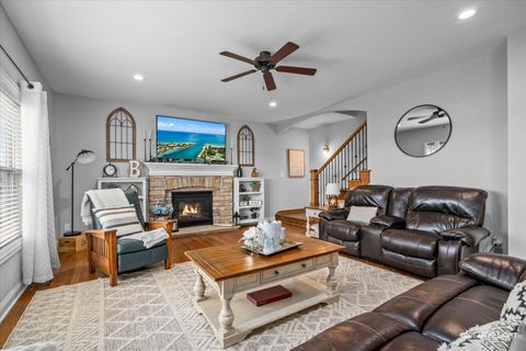 Tiny photo for 957 N Carly Circle, Yorkville, IL 60560 (MLS # 12464244)