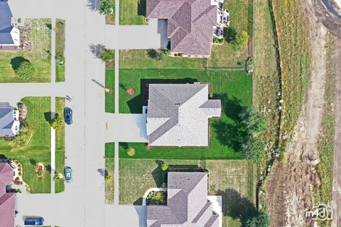 Tiny photo for 24445 W River Crossing Drive, Shorewood, IL 60404 (MLS # 12748805)