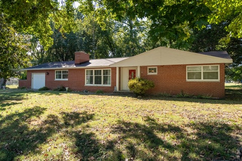 Photo of 204 N Dean Street, Royalton, IL 62983 (MLS # 12783846)