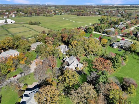 Tiny photo for 2041 Tremont Court, Libertyville, IL 60048 (MLS # 12597911)