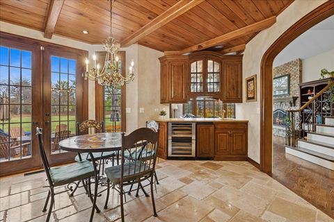 Tiny photo for 2041 Tremont Court, Libertyville, IL 60048 (MLS # 12597911)