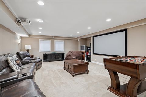 Tiny photo for 2041 Tremont Court, Libertyville, IL 60048 (MLS # 12597911)