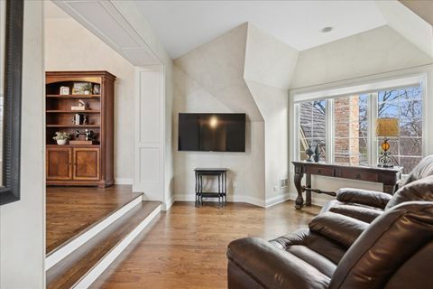 Tiny photo for 2041 Tremont Court, Libertyville, IL 60048 (MLS # 12597911)