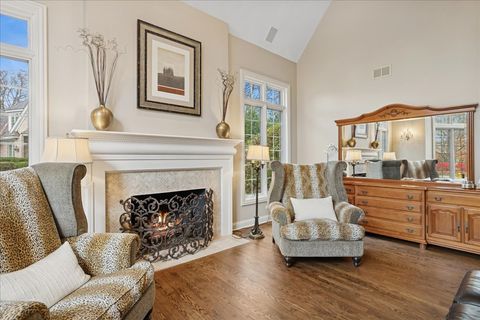 Tiny photo for 2041 Tremont Court, Libertyville, IL 60048 (MLS # 12597911)