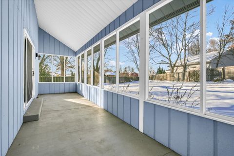 Tiny photo for 4 Genevieve Lane, Champaign, IL 61822 (MLS # 12594904)