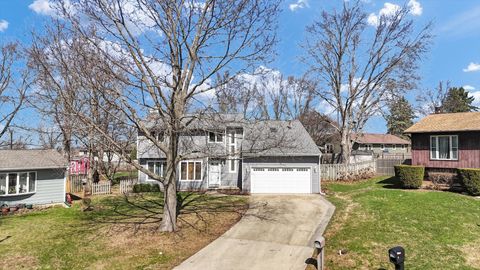 Tiny photo for 4 Genevieve Lane, Champaign, IL 61822 (MLS # 12594904)