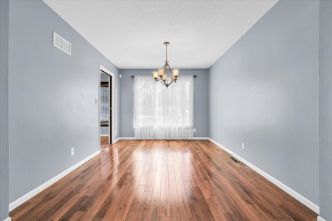 Tiny photo for 4 Genevieve Lane, Champaign, IL 61822 (MLS # 12594904)