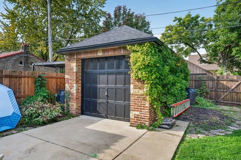 Tiny photo for 8950 S Oakley Avenue, Chicago, IL 60643 (MLS # 12792463)