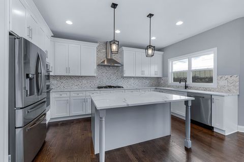 Tiny photo for 2004 Oldfield Road, Darien, IL 60561 (MLS # 12544762)