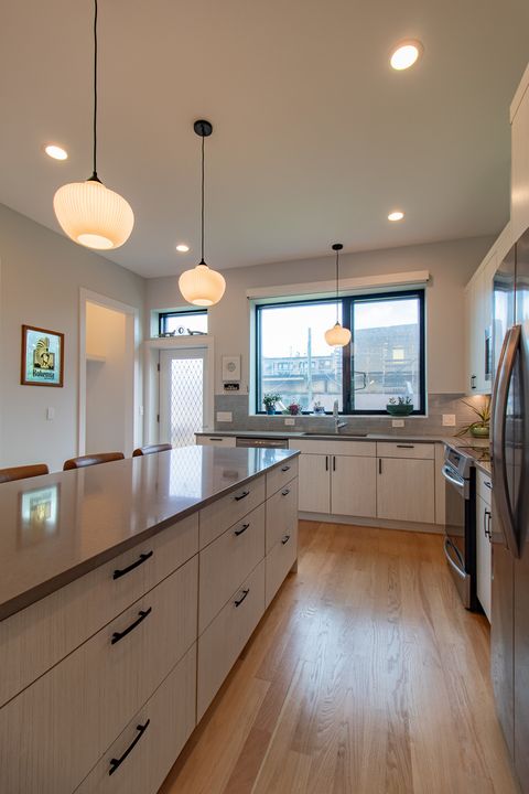 Tiny photo for 4557 S Prairie Avenue, Chicago, IL 60653 (MLS # 12655272)