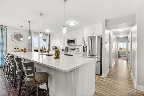 Tiny photo for 9500 N Washington Street N #502, Niles, IL 60714 (MLS # 12487117)